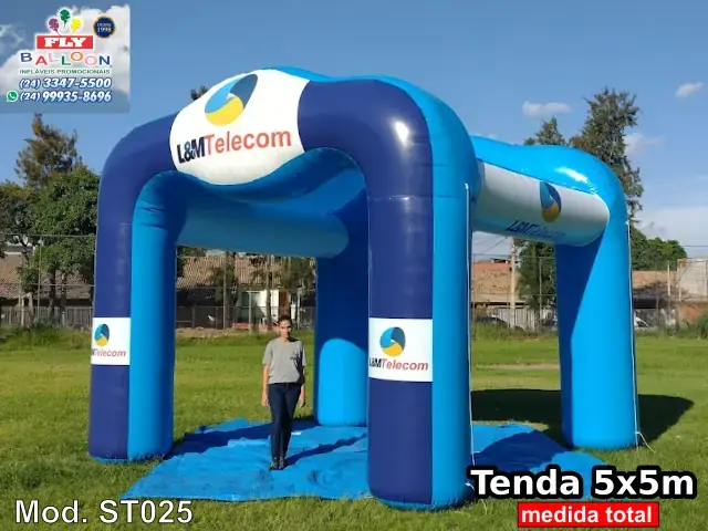 Stand inflável promocional personalizado para LM Telecom
